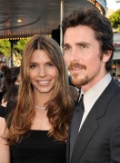 Кристиан Бэйл (Christian Bale) 2009-06-23 At Public Enemies Premiere in LA - 184xHQ Ce3659207600777