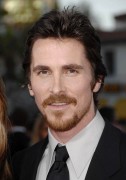 Кристиан Бэйл (Christian Bale) 2009-06-23 At Public Enemies Premiere in LA - 184xHQ Db7da8207606543
